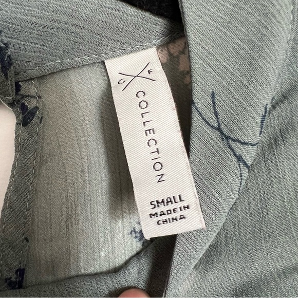 Gentle fawn / floral light weight long sleeve blouse with slip - Picture 3 of 10